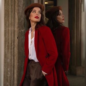 Gaâla Paola Coat, Cashmere Wool blend, Red, size 36 (approx size 4 or small)